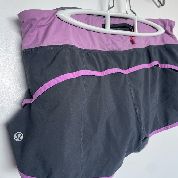 Lululemon Speed Up Low-Rise Lined Short - Picture 2 of 6